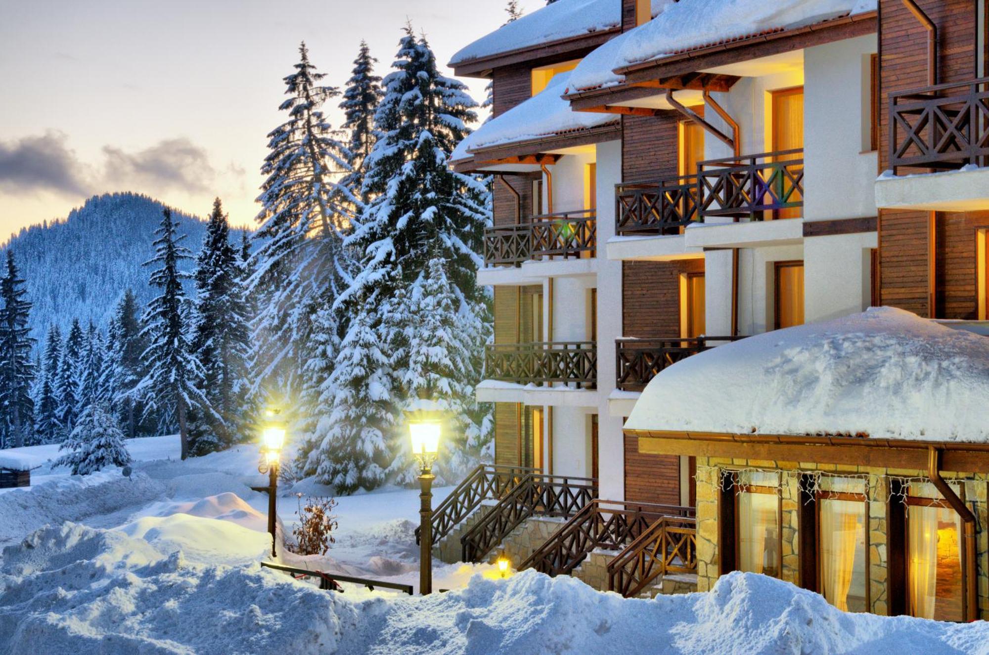 Mountain Lake Hotel Smolyan Exteriör bild