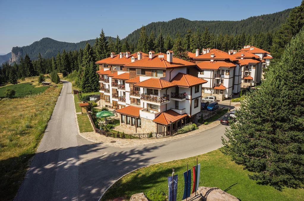 Mountain Lake Hotel Smolyan Exteriör bild